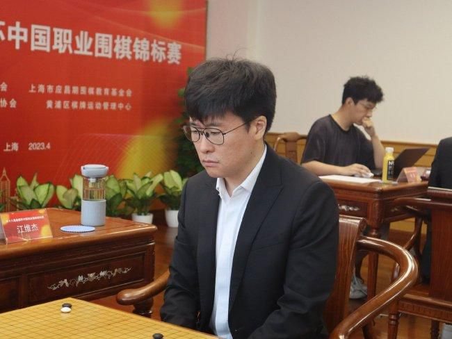亚洲久爱