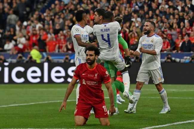 过来趴下报数
